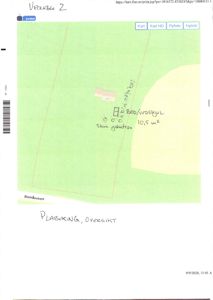 Situasjonsplan som viser plassering av en bygning (bodd/vedskjul) på eiendom med angitt areal (10,5 m²) og nabolinje (Blomåsveien).