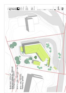 Situasjonsplan som viser bygningens plassering på tomten, omgivende beplantning, veier og beregninger for BYA (Bruksareal) og tomtens areal.