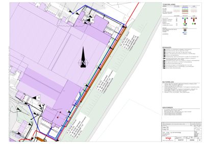 Situasjonsplan som viser rørledninger, kabler og infrastruktur i forhold til bygninger og veier.