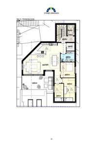 Plantegning av 1. etasje med romfordeling, møbler og en trapp.