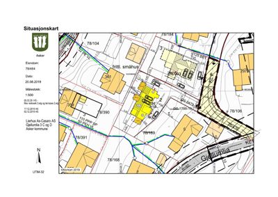 Situasjonskart som viser eiendomsforhold, naboeiendommer og bygningers plassering i forhold til hverandre og veier.