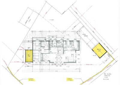 Etasjeplan med romfordeling, mål og situasjonslinjer