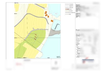 Situasjonsplan som viser tomtens beliggenhet, omgivende arealer, vegnett og bygningers plassering.