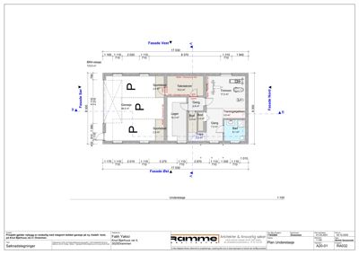 Etasjeplan for underetasjen av et nytt bygg, som viser romfordeling, dimensjoner og fasader.
