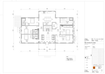 Etasjeplan for 2. etasje av en bolig i Nes Terrasse 45, Asker, som viser romfordeling, dører, vinduer og mål.