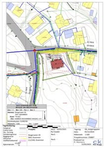 Situasjonskart som viser bygningens plassering i forhold til nabolag, veggrenser og topografi.