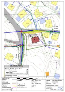 Situasjonskart som viser bygningens plassering i forhold til nabolag, veggrenser og topografi.
