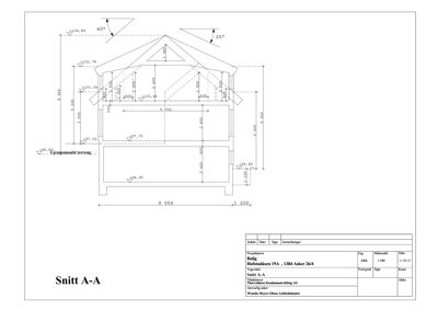 Snittegning (Snitt A-A) som viser tverrsnittet av en bygning med mål og høyder.