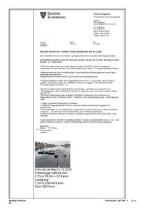 Fotografi av en flytebrygge tatt til tilsyn den 5.12.2025, med tilhørende tekstbeskrivelse av mål og areal.