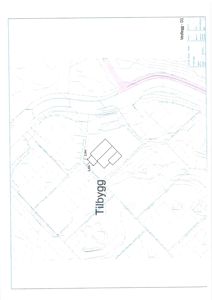 Situasjonsplan som viser tomtens beliggenhet i forhold til nabolag, veier og eiendomsgranser.