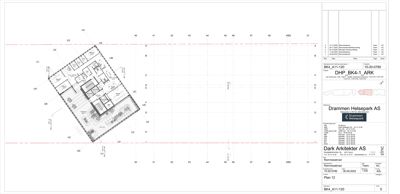 Etasjeplan (plantegning) som viser romfordeling og veggkonstruksjoner for et bygg.