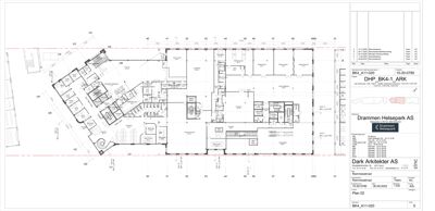 Etasjeplan (BK4, A11-020) som viser romfordeling og veggkonstruksjoner for et bygg.