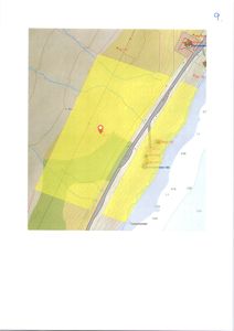 Et kart som viser et område med topografi, en vei (Løvenfjellveien), vann og et markert punkt.