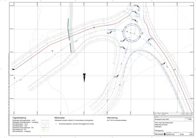 Situasjonsplan som viser plassering av gateløp, rundkjøring og overgangsnivåer i forhold til bygninger (Frier Vest Haveterminall, Adom terminal).
