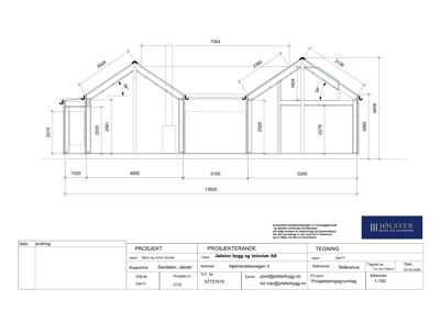 Snittegning som viser tverrsnittet av en bygning med mål på takhøyde, vegghøyder og romfordeling.
