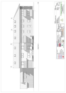 Fasadetegning som viser bygningens utside, vinduer, balkonger og taklinje.