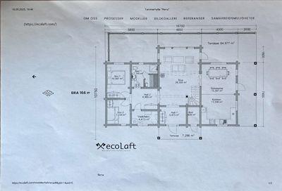 Etasjeplan som viser romfordeling, mål og areal for en bolig.