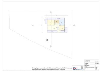 Situasjonsplan som viser eksisterende bygning (EKØrøveien 35) med angitte dimensjoner og orientering (Nord).