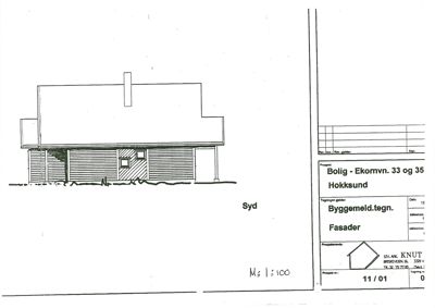Fasadetegning som viser bygningens utseende sett fra syd, med tegningstittel 'Byggemeld.tegn. Fasader' og skala M 1:100.