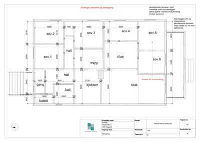 Etasjeplan som viser romfordeling (stue, kjøkken, soverom) og mål på en bolig.