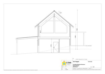 Snittegning (Snitt B-B) som viser bygningens tverrsnitt med mål på høyder og takkonstruksjon.