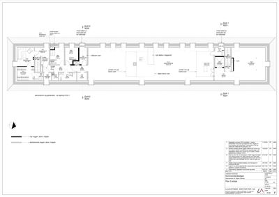 Etasjeplan (1. etasje) som viser romfordeling, vegger og dører for en bygning.