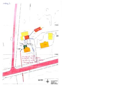 Situasjonsplan som viser tomtens plassering i forhold til nabolag, veier og eksisterende bygninger.