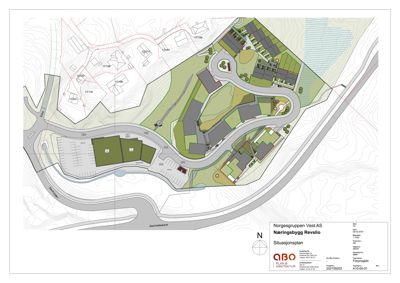 Situasjonsplan som viser tomtens beliggenhet, omgivende infrastruktur, topografi og plassering av bygninger.