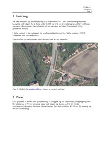 Et oversiktsfoto (skråfoto) av eiendommen med en skissert trase for en ny selvfølsledning markert med rød linje.