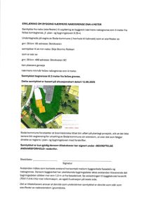 Et situasjonskart som viser tomtene, bygninger og naborelatjoner for en byggesak.