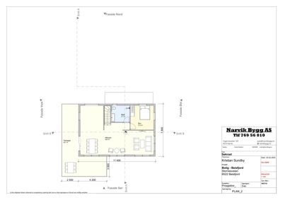 Etasjeplan (1:100) som viser romfordeling, møblering og dimensjoner for et hus.