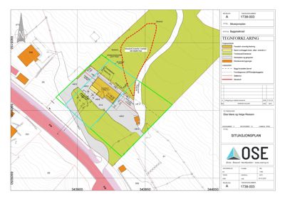 Situasjonsplan som viser tomtens beliggenhet, omgivende infrastruktur, høydemålinger og planlagt bebyggelse.