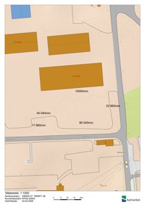 Situasjonsplan som viser tomtens form, grenser, nabolag og plassering i forhold til veier (Bardufossveien).