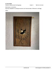 Fotografi av en dekorert skapdør med fugleillustrasjon og tekst, inkludert dokumentinformasjon om elementet.