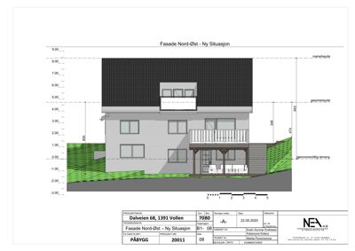 Fasadetegning av en bolig sett fra nord-øst, med høydeangivelser og terrengprofil.