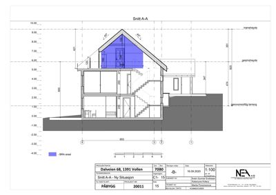 Snittegning (Snitt A-A) som viser tverrsnittet av en bygning med høyde- og breddeangivelser.