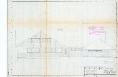 Fasadetegning av en bygning sett fra sør, med arkitektoniske detaljer og tegningsinformasjon i hjørnet.