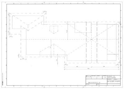 Tegning som viser detaljert oppriss av takkonstruksjon med mål på takhøyder, takfot og takform.