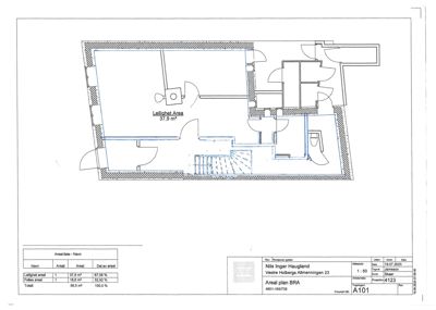 Etasjeplan (arealplan) for en leilighet med romfordeling og arealopplysninger.