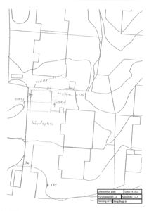 Situasjonsplan som viser tomtens grenser, eksisterende hus, garasjeplass og høydekurver.