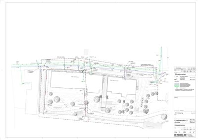 Situasjonsplan som viser tomtens grenser, bygningers plassering, beplantning og tilknyttede veier/infrastruktur.
