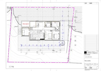 Etasjeplan (Plan 0) som viser romfordeling, veggposisjon og grunnplan for en bygning.