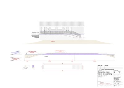 Tegning som viser beregning og detaljert oppriss av en trapp med høydeovergang over terreng, inkludert dimensjoner og arealoppdelinger.