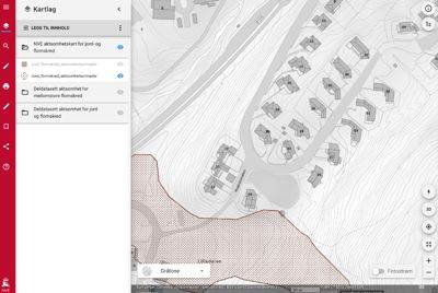 Kartvisning av et område med topografi, bebyggelse og overlagte data om flomskred og aktsomhetskart.