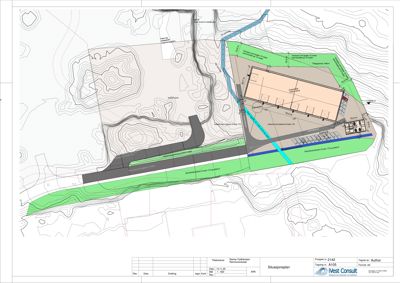 Situasjonsplan som viser tomtens form, høydemålerlinjer, bygningers plassering, veier og arealbruk.