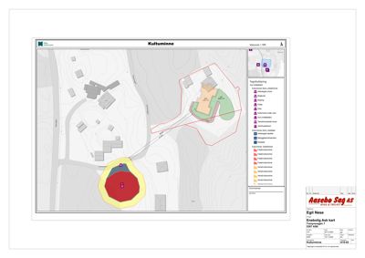 Situasjonsplan som viser etasjeforhold, kultminneområder og bygningers plassering i forhold til hverandre.