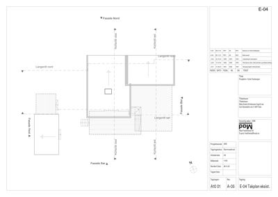 Takplan med eksisterende bygninger og angitte snittlinjer.