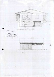 Bildet viser to fasadetegninger av en bygning, sett fra ulike vinkler (f.eks. nord og øst).