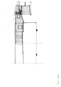 Snittegning som viser bygningens tverrsnitt, høyder og konstruksjon.