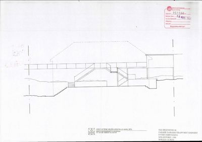 Snittegning som viser fasade, trapp og oppriss av bygning sett fra sydvest.
